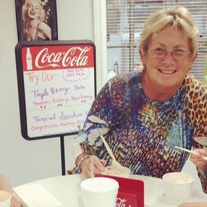 Meet your Posher, Jan